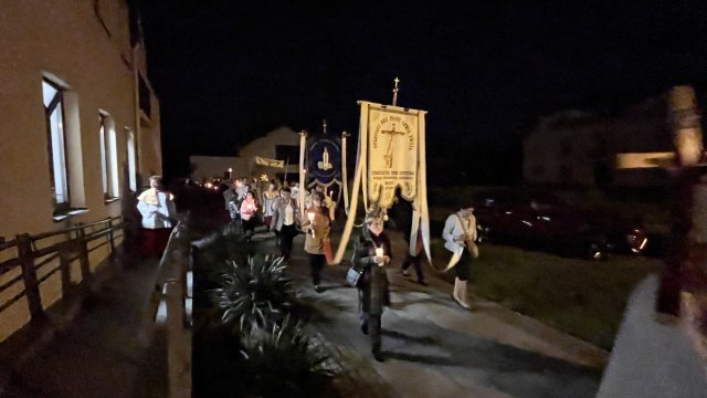 triduum2025_27