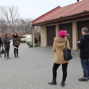 Nasi wolontariusze rozwiązują zagadki